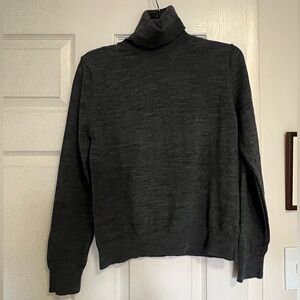 Mango Grey Turtleneck Sweater size Small